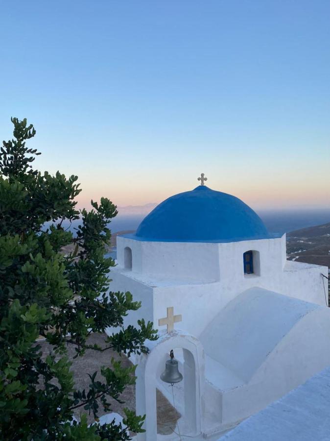 Windhouses Serifos Esterno foto