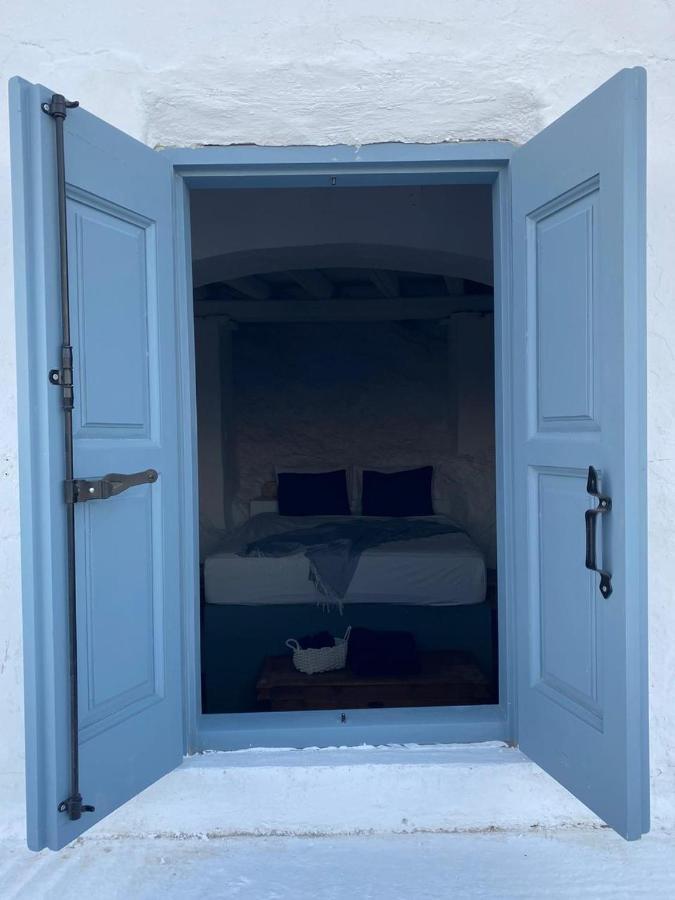 Windhouses Serifos Esterno foto