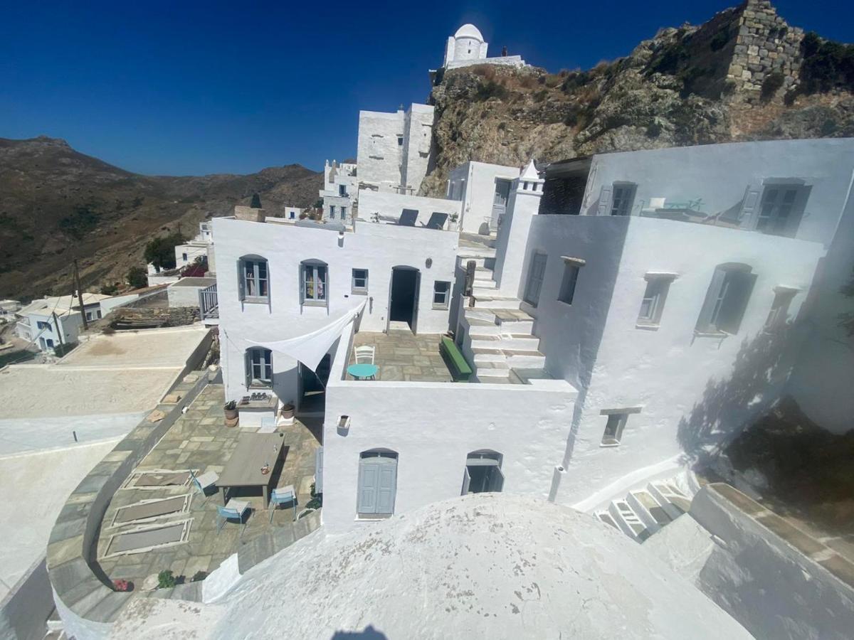 Windhouses Serifos Esterno foto