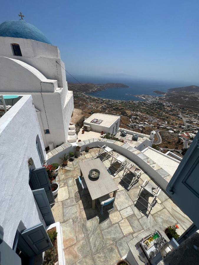 Windhouses Serifos Esterno foto