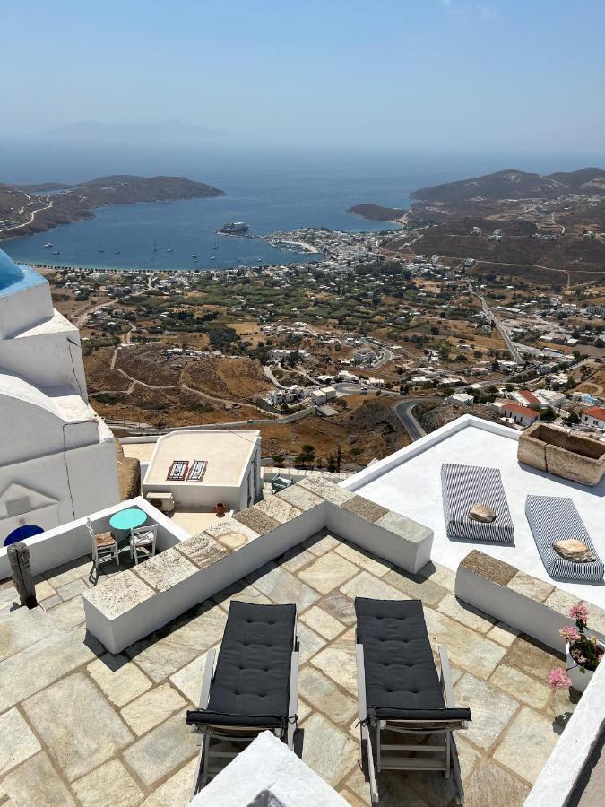 Windhouses Serifos Esterno foto