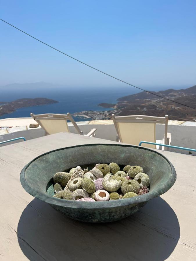 Windhouses Serifos Esterno foto