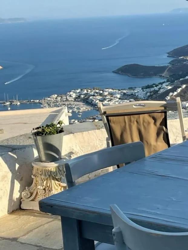 Windhouses Serifos Esterno foto